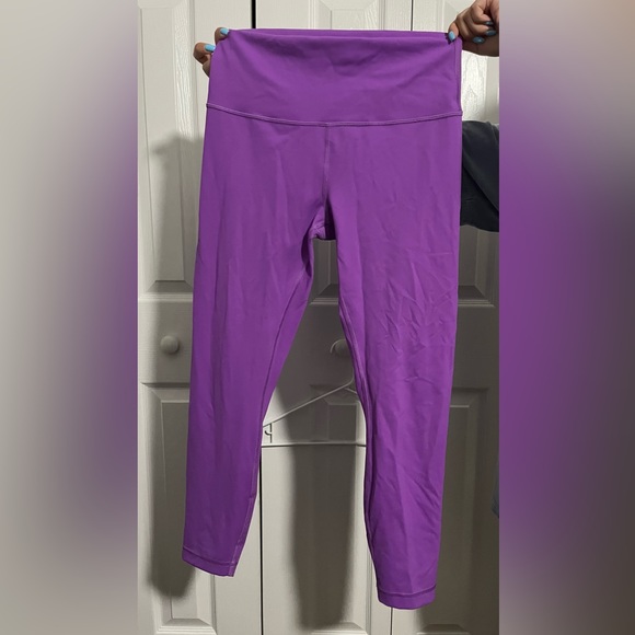 Size 10 lululemon wunder train leggings - Picture 3 of 4